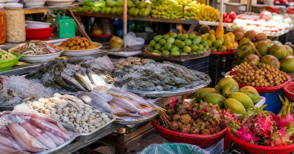 Cheapest Food in Phu Quoc 2026 - Markets & Street Eats cover image